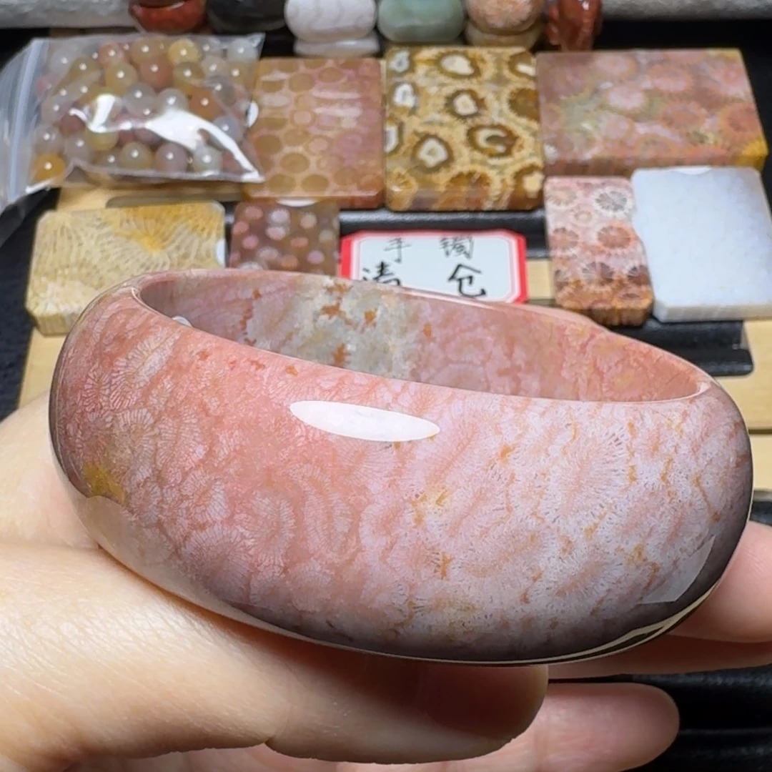硅化玉57宽 胭脂粉胖虫纹，像风信子588未镶嵌小*