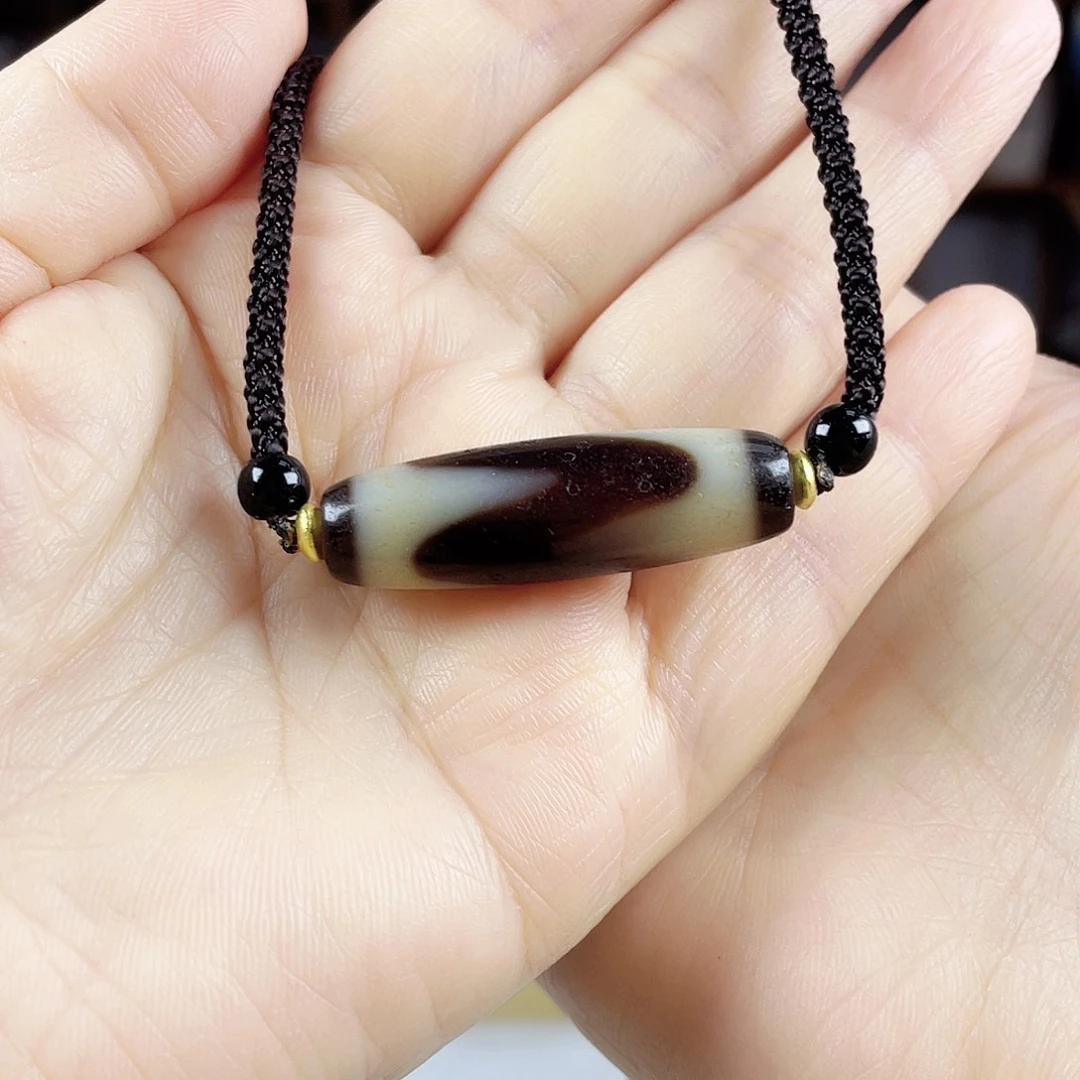 玛瑙/玉髓合金颈饰行运