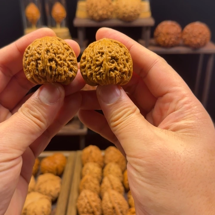 把件文玩核桃密纹