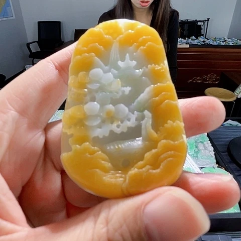 翡翠未镶嵌颈饰翡翠