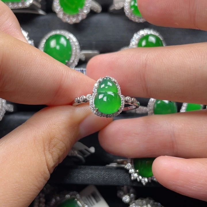 翡翠戒指银S925镶嵌戒指