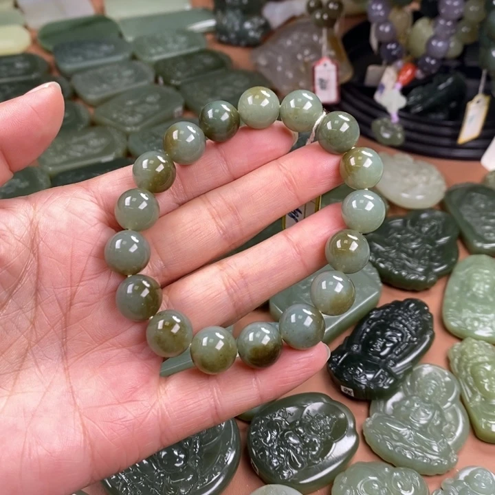 和田玉未镶嵌手链