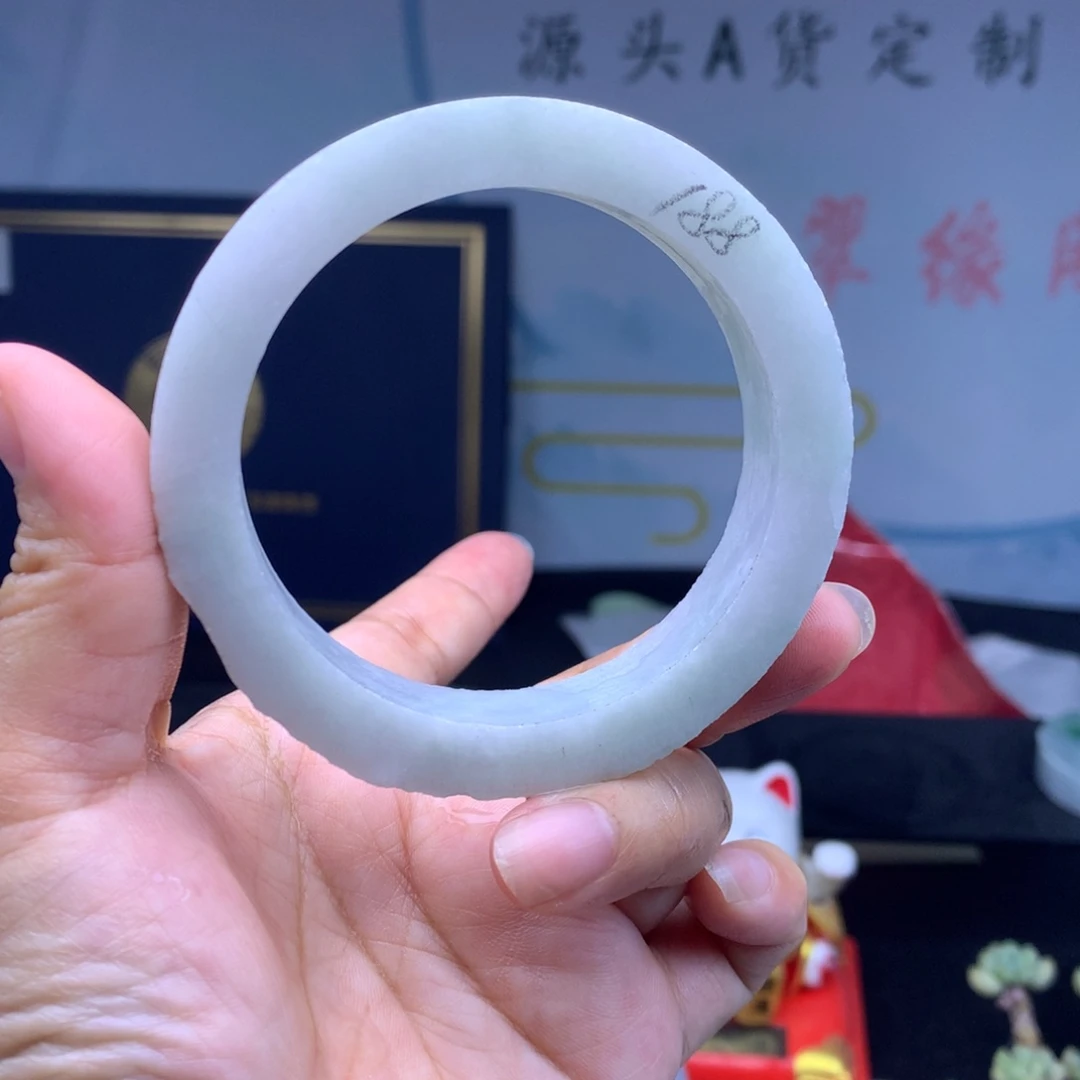 定制翡翠翡翠手镯未镶嵌