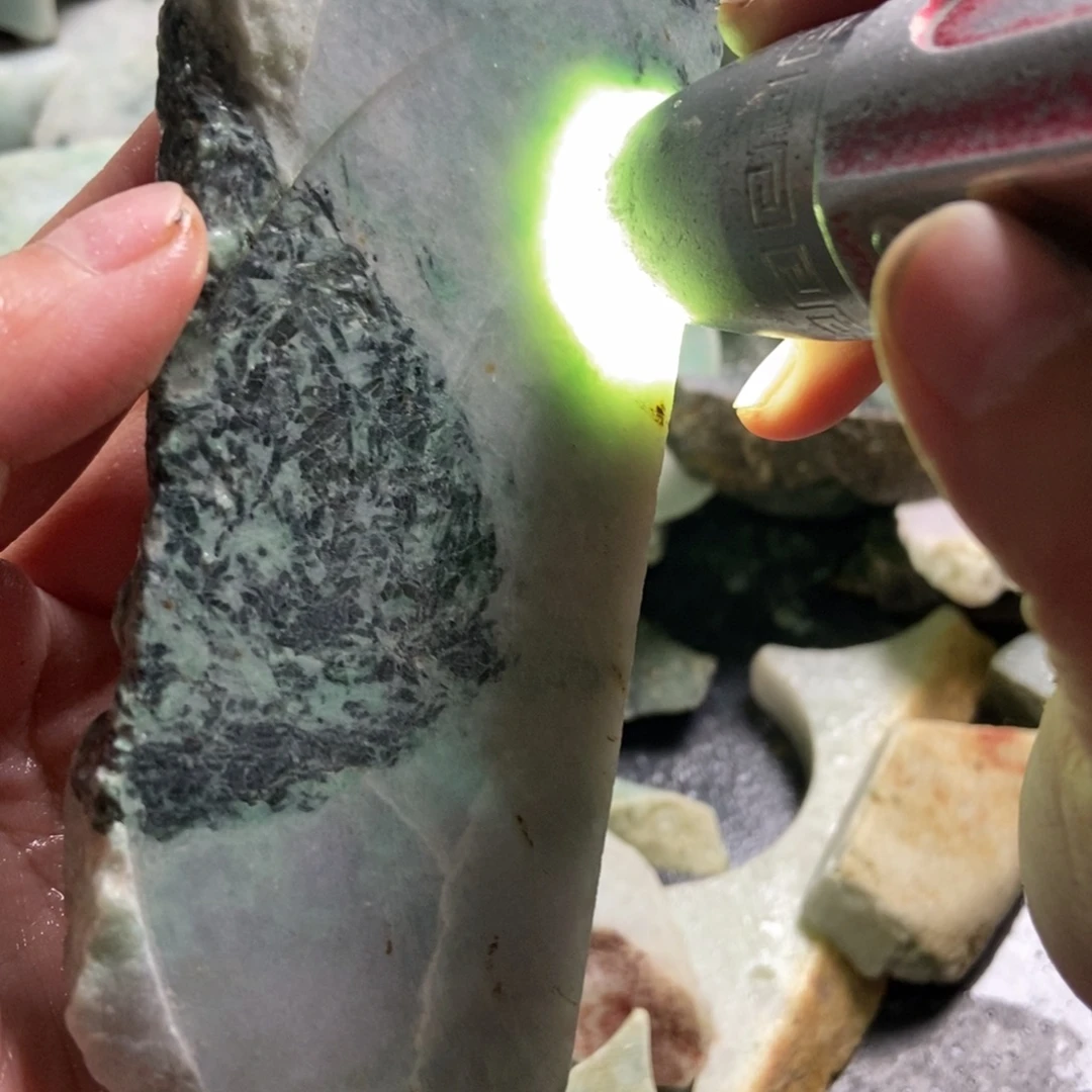 翡翠未镶嵌把件天然翡翠