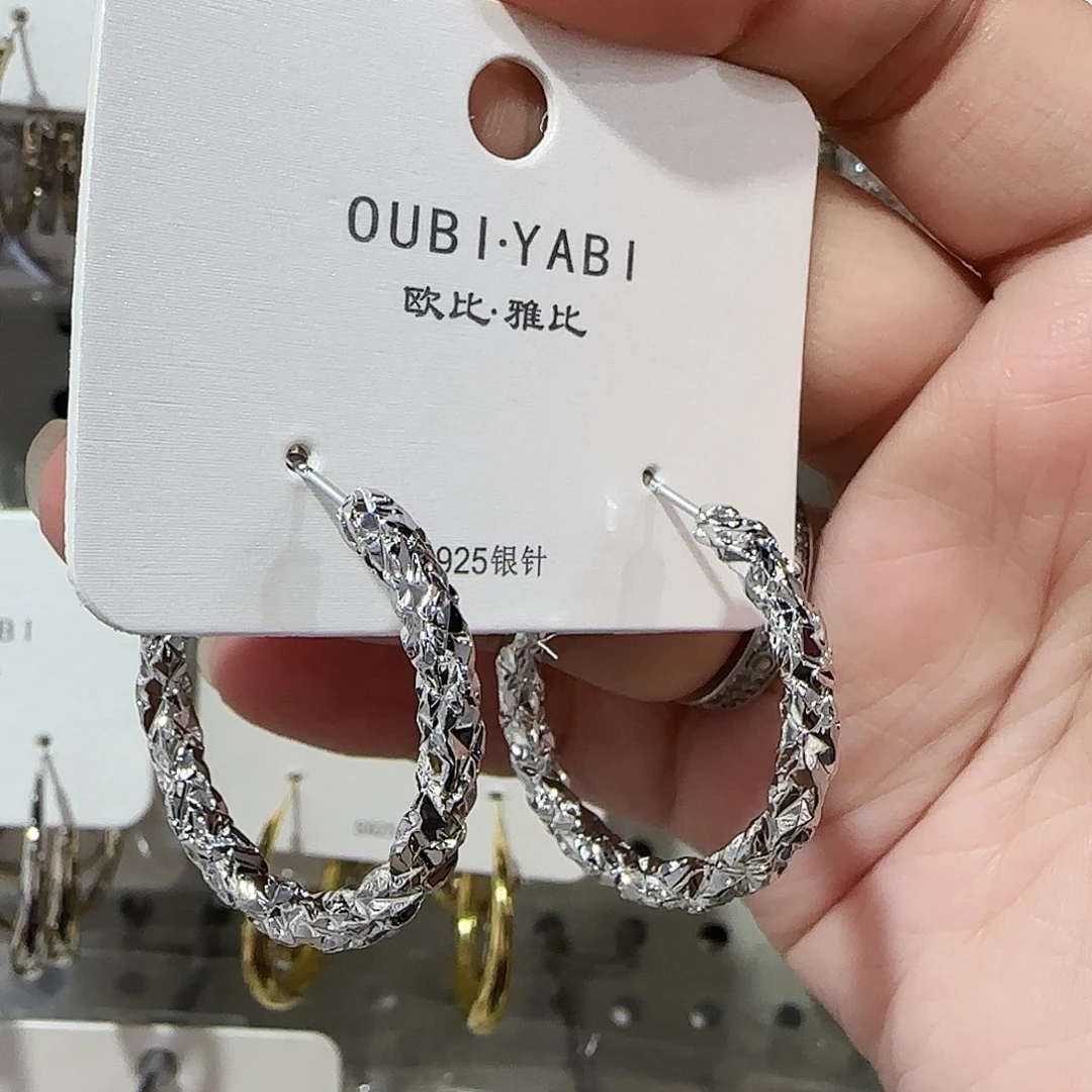 锆石纯铜合金银色