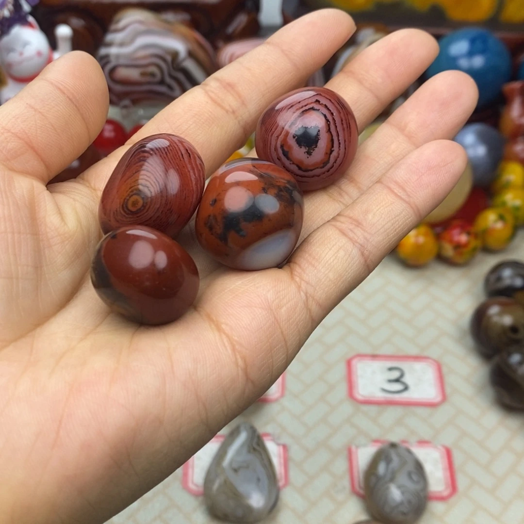 星***妈玛瑙/玉髓未镶嵌颈饰