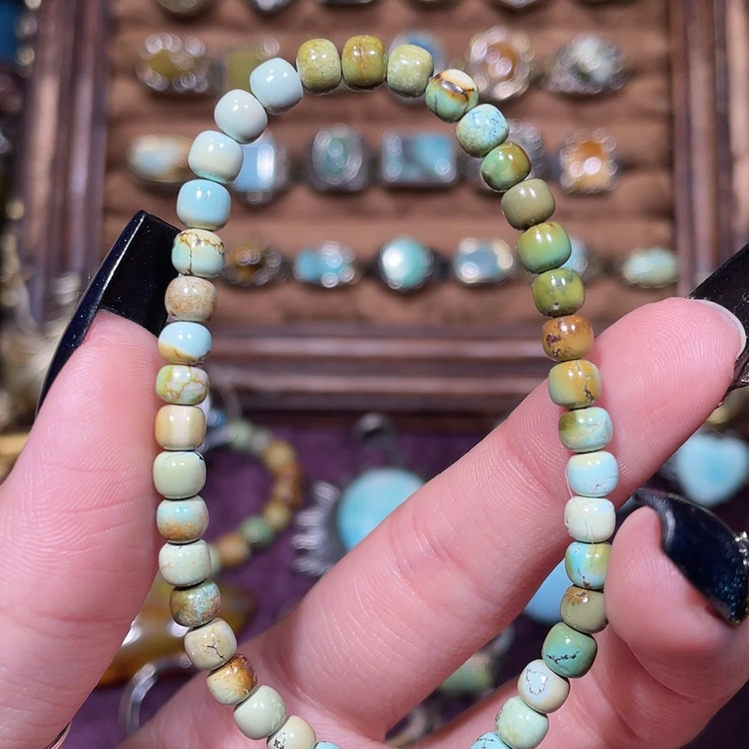 绿松石未镶嵌手串