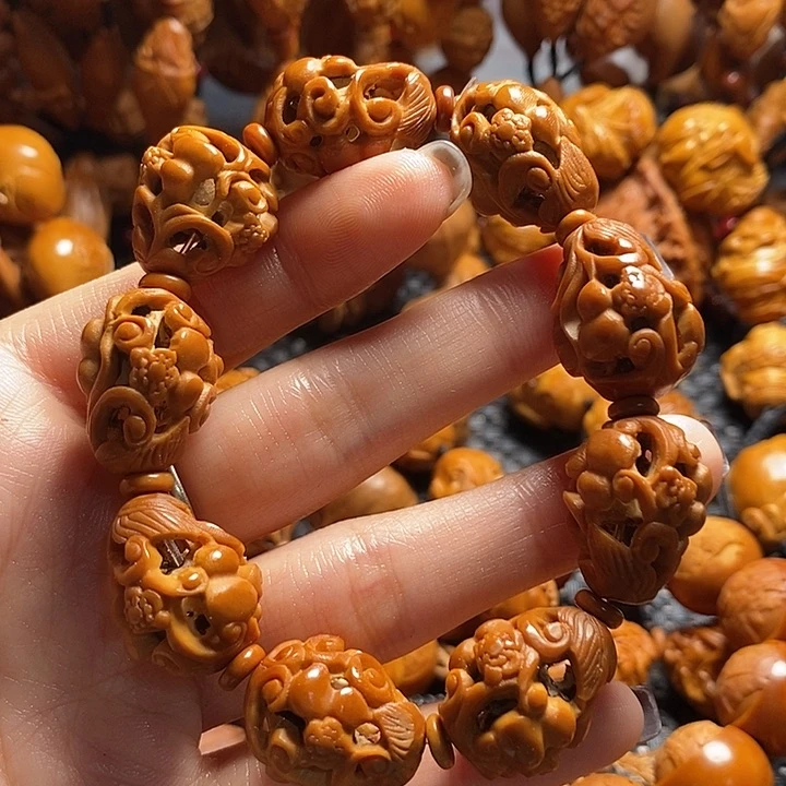 吊坠橄榄核镂空葫芦