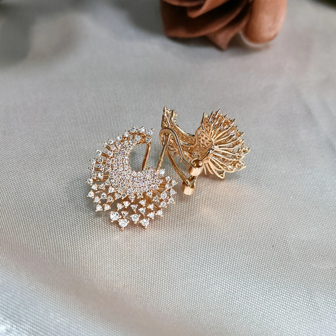 18k金孔雀满钻耳钉 天然钻轻奢闪亮豪华大气灵动高级精致烟花耳钉