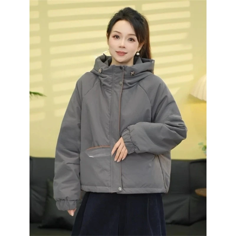 2025连帽加厚款服上衣女装冬季新款时尚百搭休闲小个子夹外套