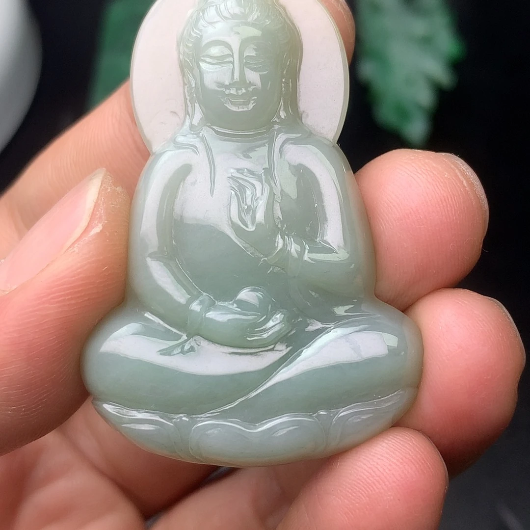 翡翠未镶嵌颈饰翡翠首饰和翡翠珠宝