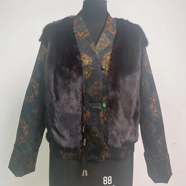 国风单面整貂拼接外套