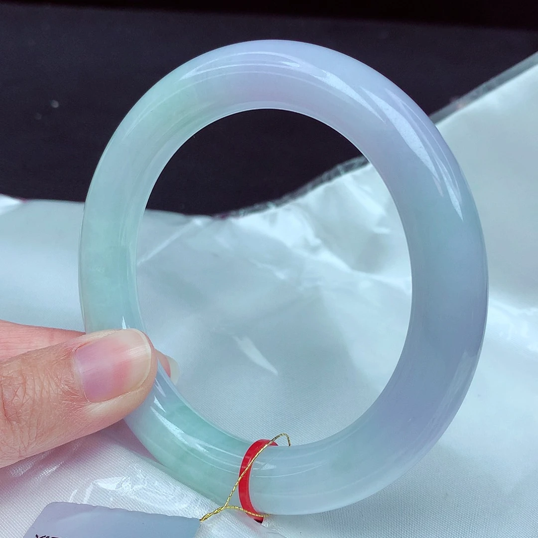 翡翠手镯未镶嵌61圈3919