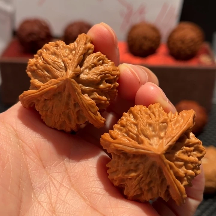 吊坠文玩核桃盘山三棱