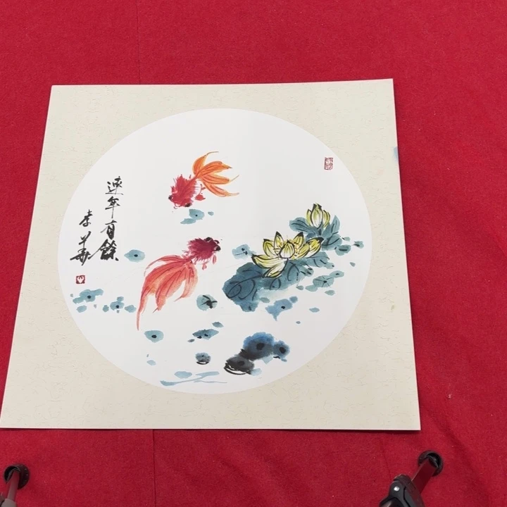 国画花鸟等图案为主的