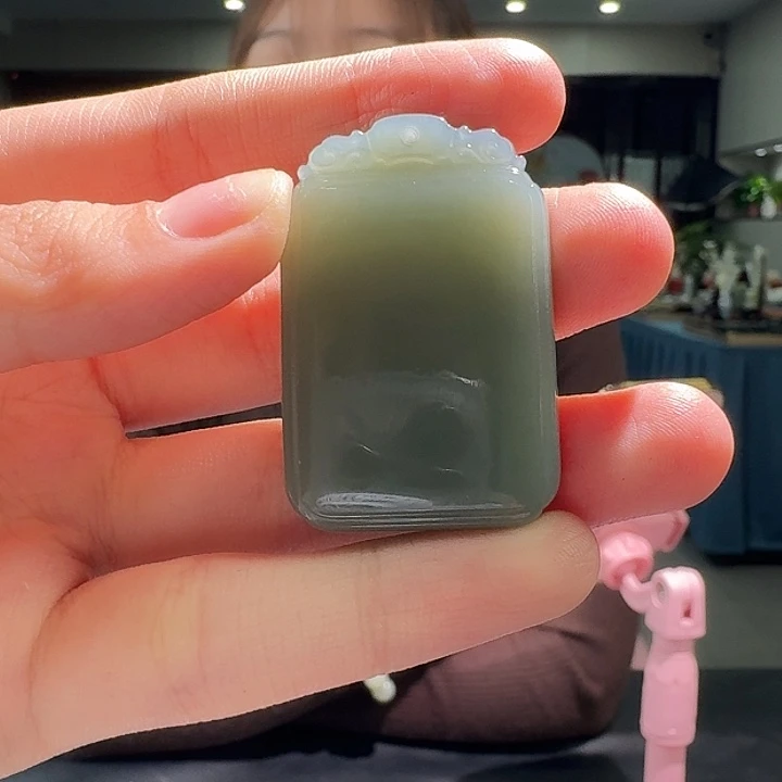 和田玉未镶嵌颈饰工厂清货不退不换多样性拍一发一