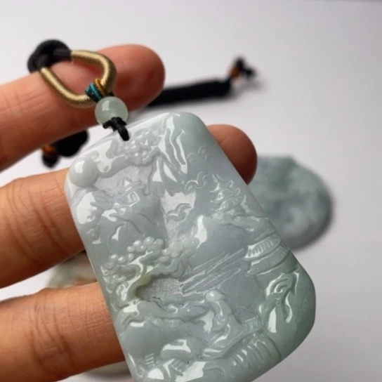 翡翠未镶嵌挂件翡翠