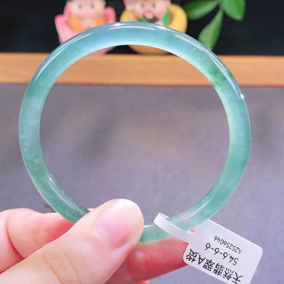 翡翠未镶嵌手镯天然翡翠