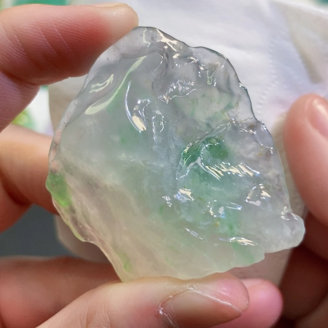 【闪购商品】翡翠吊坠(不含链)未镶嵌2277