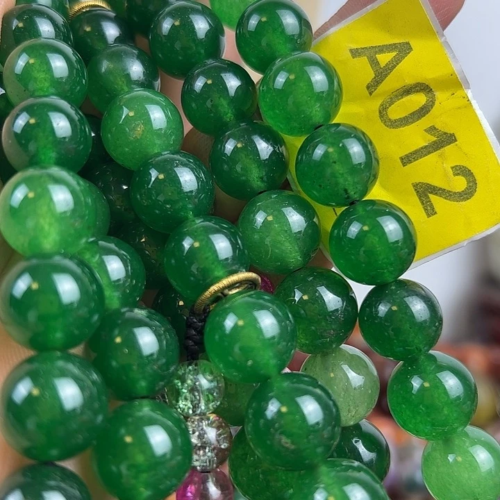 杰***措玛瑙/玉髓颈饰未镶嵌