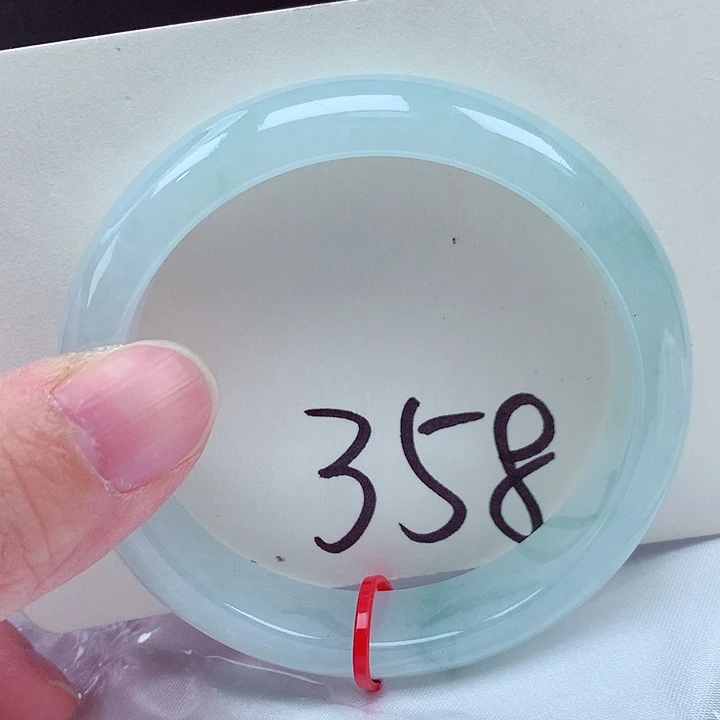 翡翠未镶嵌手镯翡翠