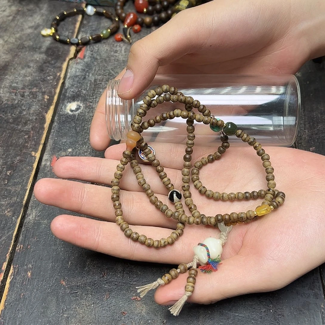 大叶紫檀（黑酸枝木类）