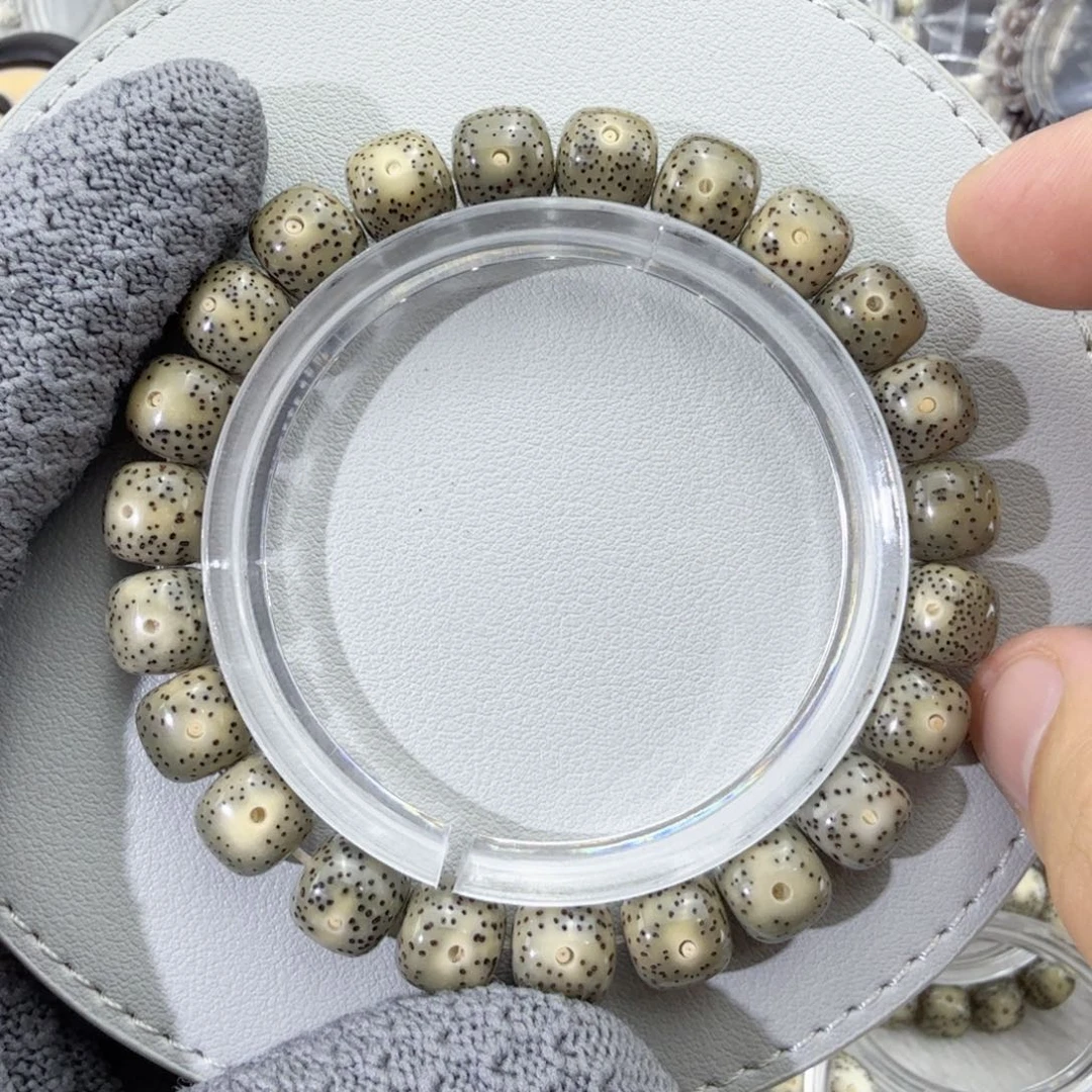 星月菩提手串10绿幽灵