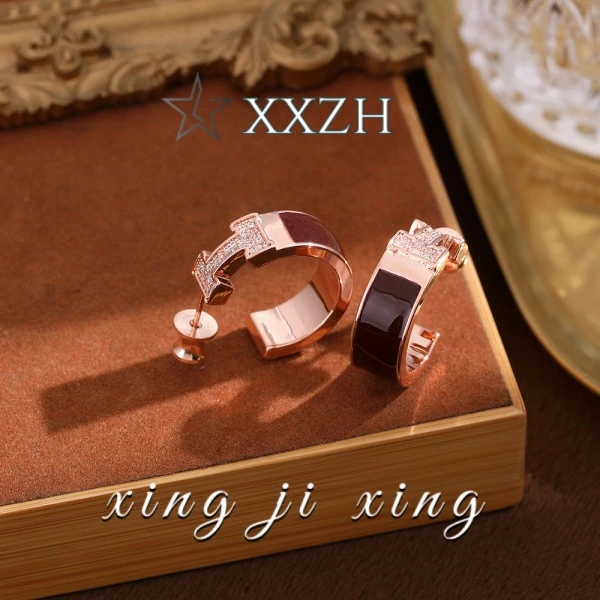 铜合金耳饰 黑色时尚高级感轻奢气质