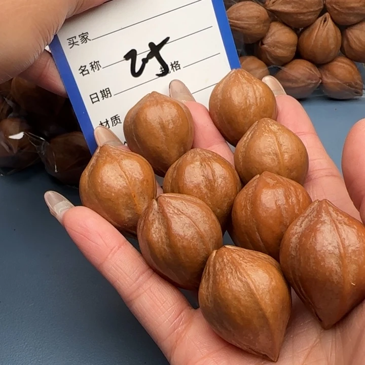 星***。手串橄榄核橄榄核