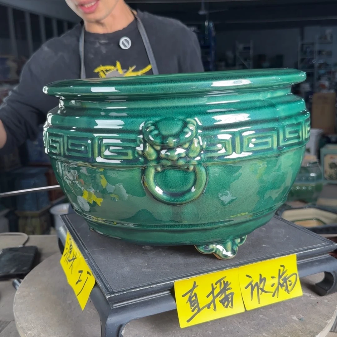 石湾花盆内口26，内深18