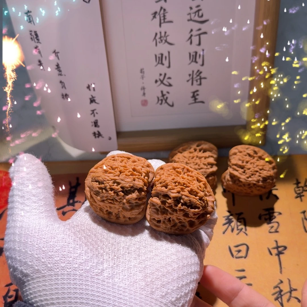 文玩核桃吊坠42三角南疆石