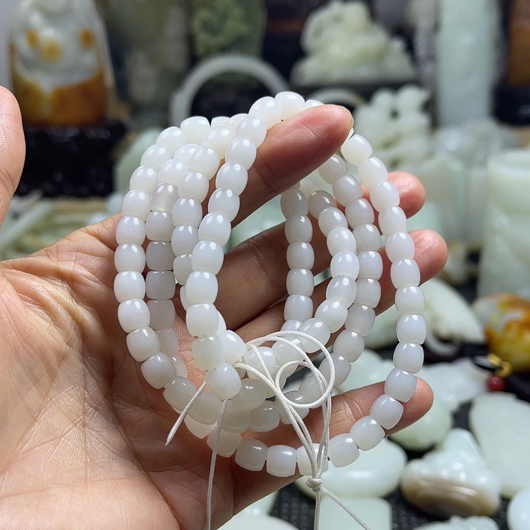 和田玉（糖玉）未镶嵌挂件