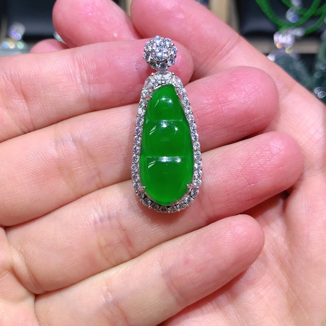 翡翠银S925镶嵌吊坠(赠链)