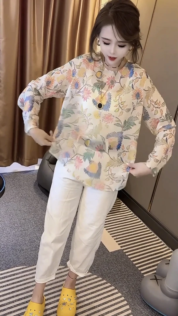 欧货复古荷叶边碎花上衣女夏季新款宽松圆领罩衫薄款防晒上衣