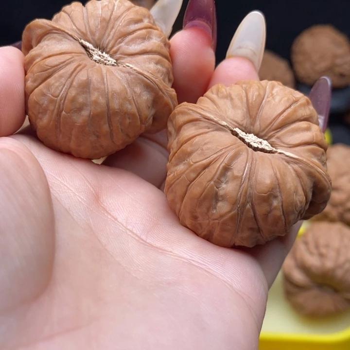 文玩核桃把件南瓜墩