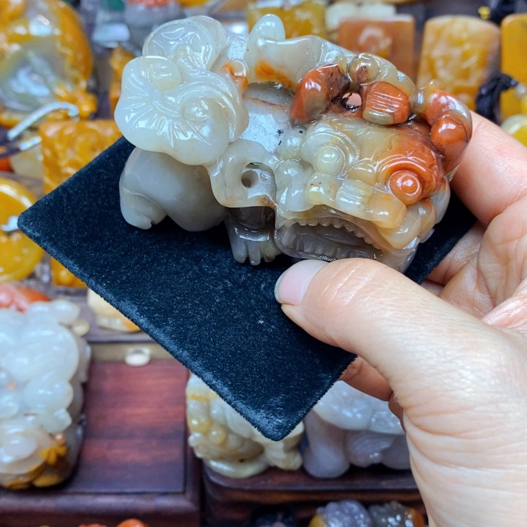 未镶嵌石英质玉（黄龙玉）吊坠(不含链)