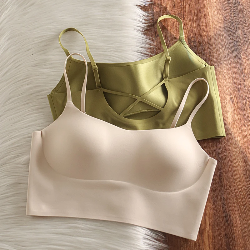 无痕美背打底背心式运动吊带内搭薄款无钢圈内衣女一体抹胸文胸