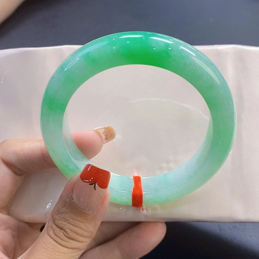 未镶嵌手镯翡翠28号定金