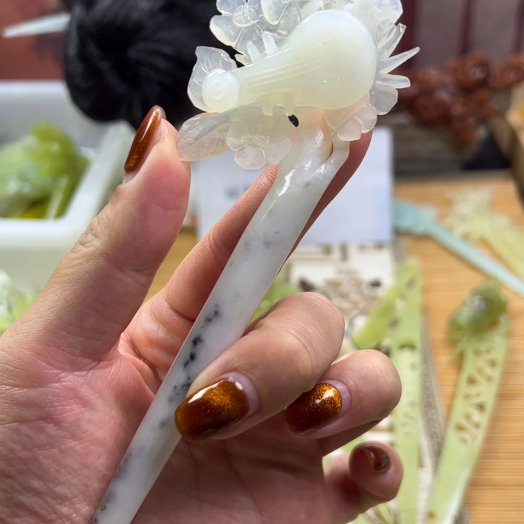 未镶嵌蛇纹石玉发簪