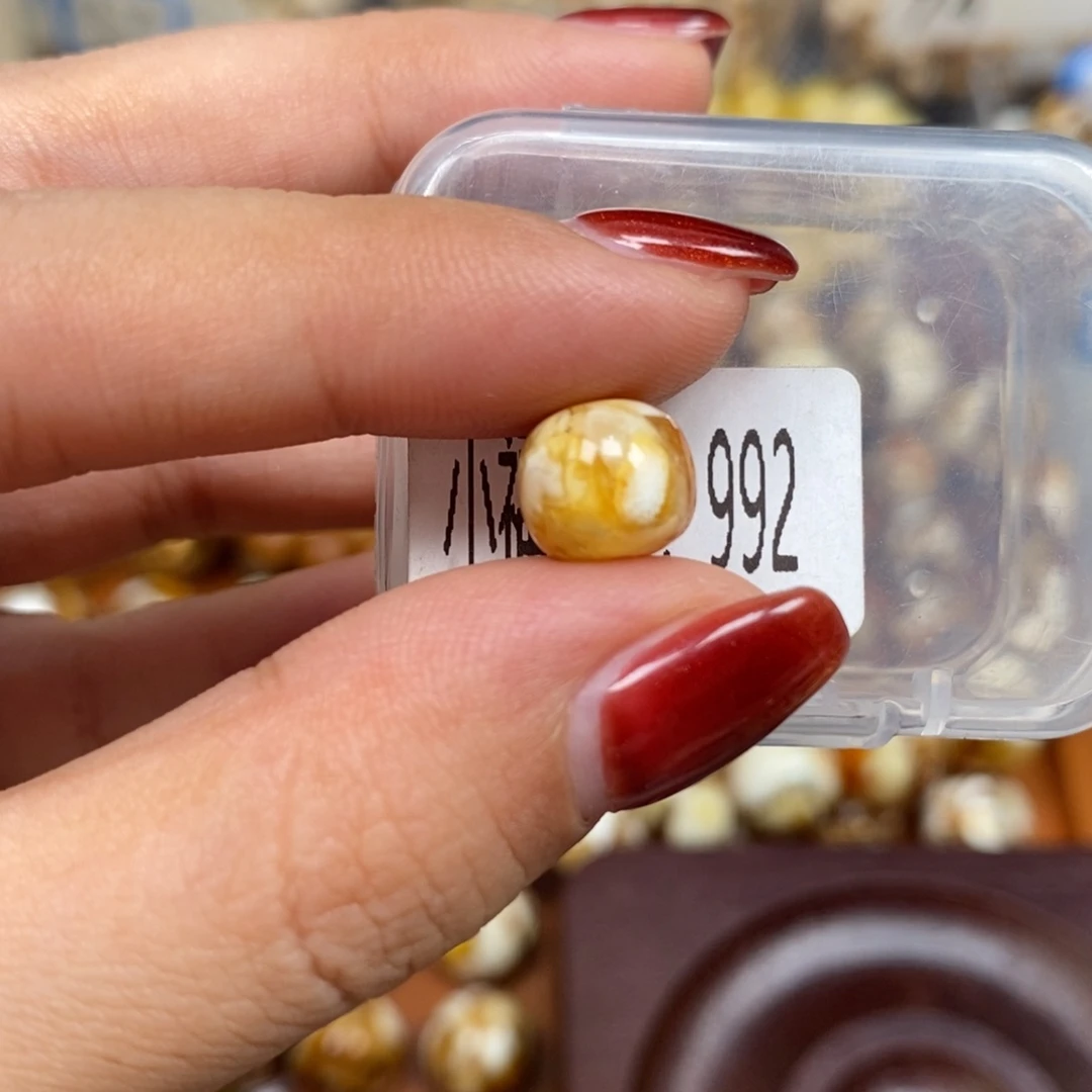 把件猴头核桃沁色圆珠老型992