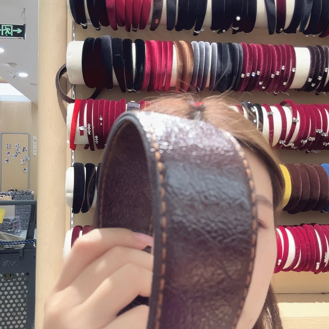 皮质铁合金咖色皮质宽发箍