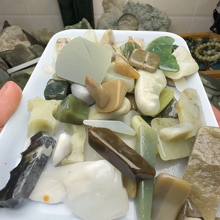 和田玉（糖玉）未镶嵌珠宝半成品