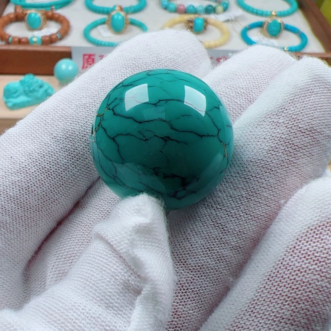 绿松石挂件未镶嵌江*。1个