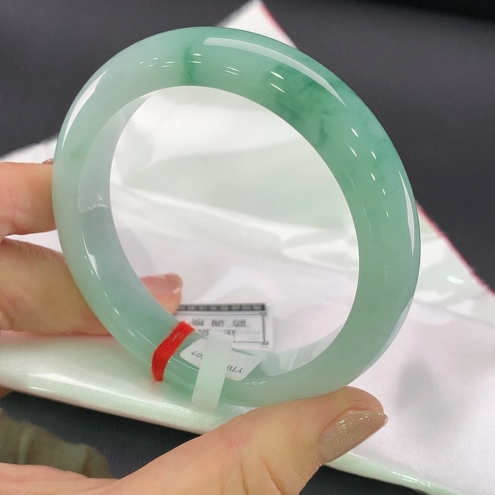 翡翠手镯未镶嵌X正圈56