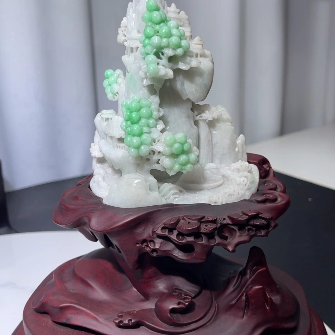 翡翠未镶嵌摆件山水