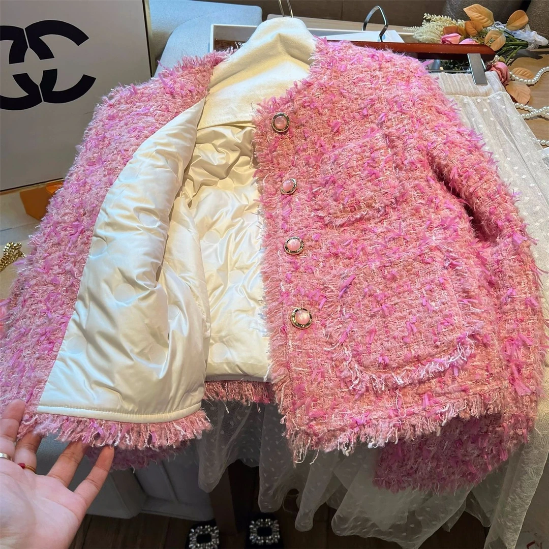 玫粉色短款小香风羽绒服女冬季新款毛边粗花呢单排扣洋气保暖外套