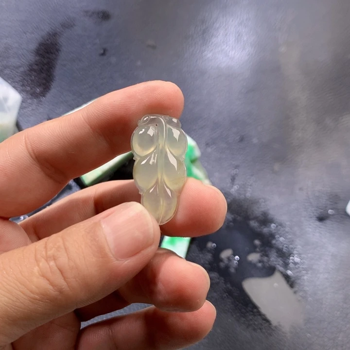 翡翠未镶嵌颈饰谢**谢缅甸天然翡翠牌子吊坠珠子平安扣