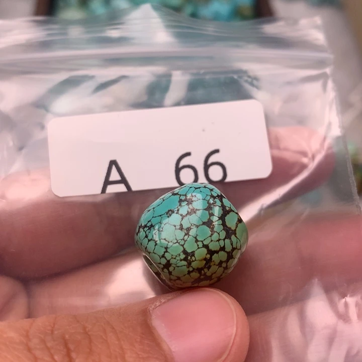 9***云绿松石未镶嵌随形