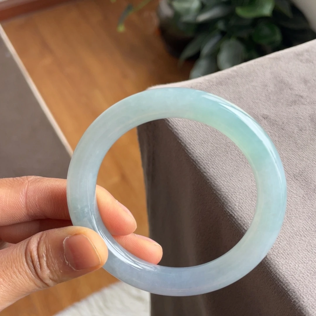翡翠未镶嵌手镯蓝紫圆条