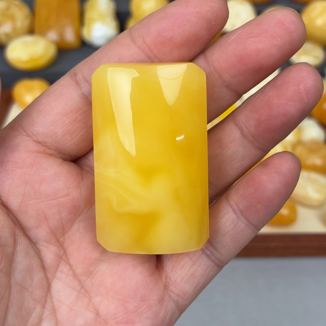 蜜蜡未镶嵌吊坠(不含链)